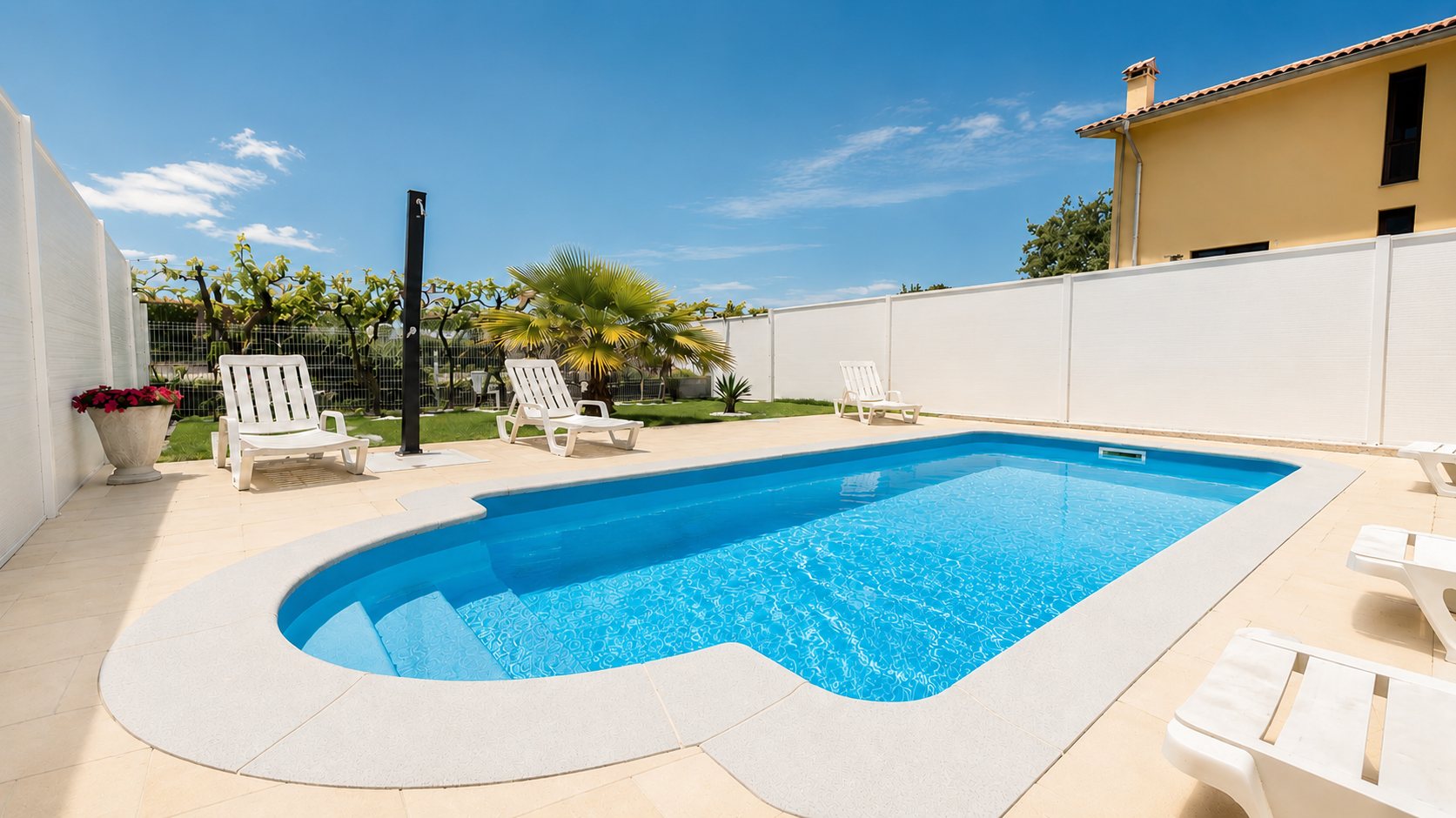 Privater Pool von CM89